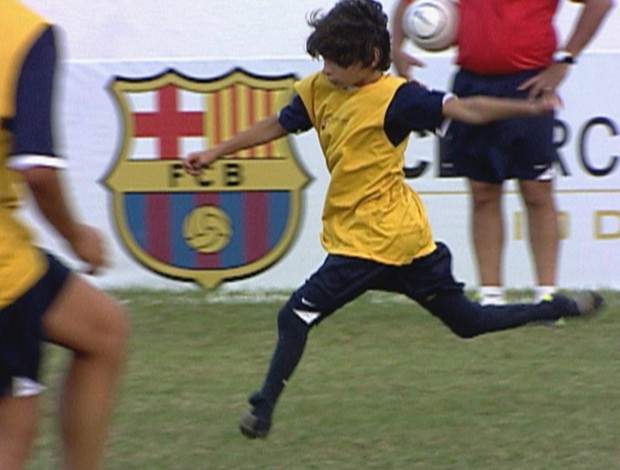 Gabriel no Barcelona Camp (Foto: Reprodução/TV Globo)