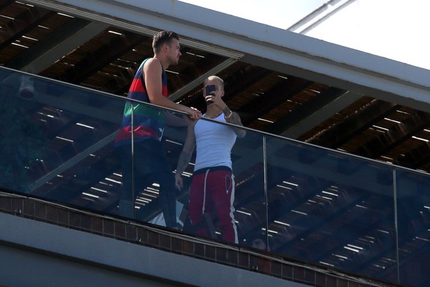Justin Bieber e amigo (Foto: André Freitas e Dilson Silva /AgNews)