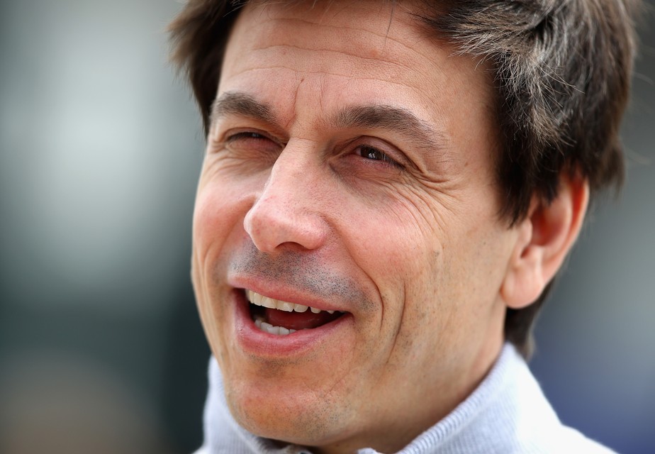 Wolff brinca com Massa sobre polêmica com Vettel: 