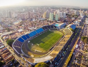 Estádio Barão da Serra Negra XV de Piracicaba (Foto: Lucas Cersosimo)