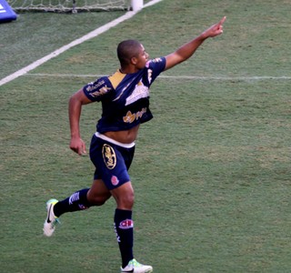 Reunião nesta terça-feira pode colocar Douglas Tanque no Palmeiras
