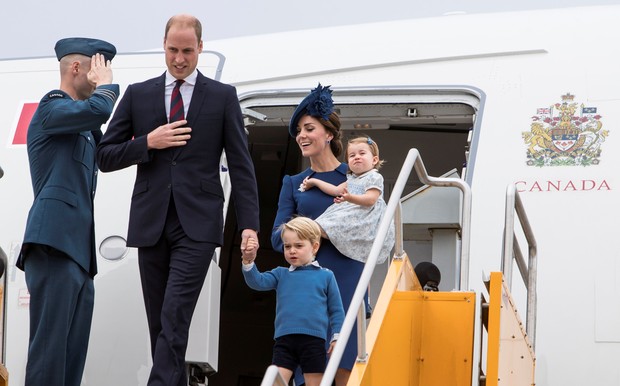 Príncipee William, Kate Middleton, Príncipe George e Princesa Charlotte (Foto: REUTERS/Kevin Light)