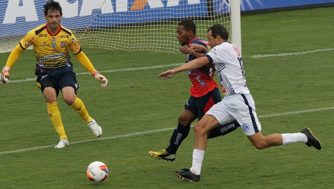 Trindade x Goianésia  (Foto: O Popular)
