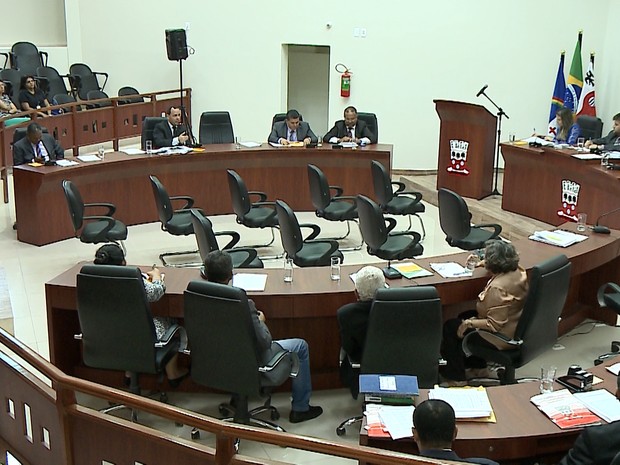 Votação da Câmara de Garanhuns (Foto: Reprodução/TV Asa Branca)