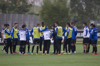 Quatro anos depois, Corinthians pode repetir liderança pré-Copa do Mundo