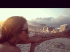 Ticiane Pinheiro exibe tatuagem em homenagem a Rafinha Justus