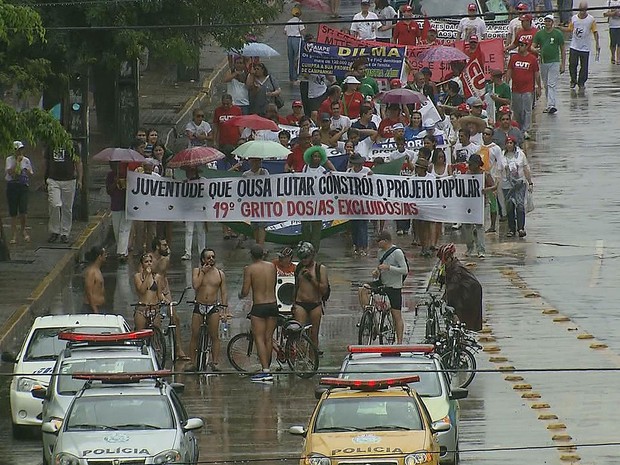 Grito dos Excluídos, no Recife (Foto: Reprodução / TV Globo)