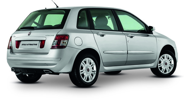 Fiat Stilo 2002 (Foto: Divulgação)