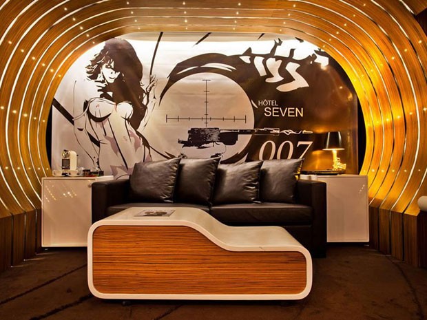 Suíte 007 do hotel seven, em paris (Foto: Divulgação)