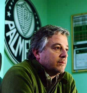 Sem patrocinador master há um ano, Palmeiras ainda perde 