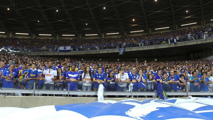 Torcida do Cruzeiro está expectativa de mais um título no Campeonato Brasileiro (Foto: Gualter Naves/Light Press)