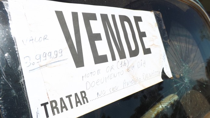 Fusca est&aacute; &agrave; venda por R$ 3,999,99 (Foto: Dayanne Saldanha)
