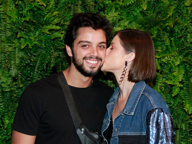 Agatha Moreira e Rodrigo Simas (Foto: Graça Paes/ AgNews) Agatha Moreira e Rodrigo Simas (Foto: Graça Paes/ AgNews)