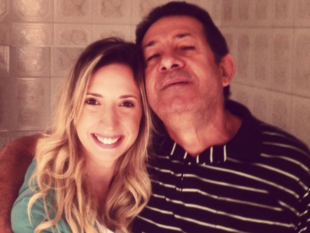 Paula Arnoso com seu pai, Emanuel, que morreu de câncer  (Foto: Arquivo pessoal/Paula Arnoso)