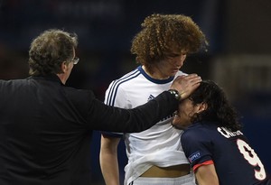 Cavani, Laurent Blanc e David Luiz PSG x Chelsea (Foto: AFP)