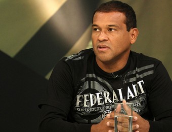 ex-jogador muller programa gazeta tv (Foto: Marcelo Ferrelli / Gazeta Press)