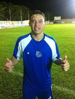 Jean Carlo, meia do Sinop, ex-Palmeiras (Foto: Lucas de Senna/TVCA)