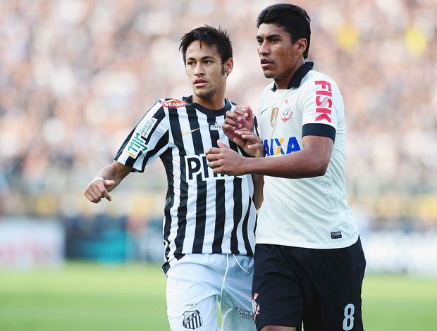 Neymar e Paulinho, Corinthians x Santos (Foto: Marcos Ribolli)