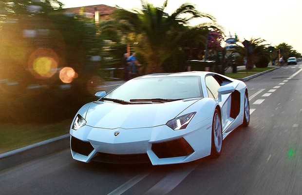 Lamborghini Aventador (Foto: Divulgação)