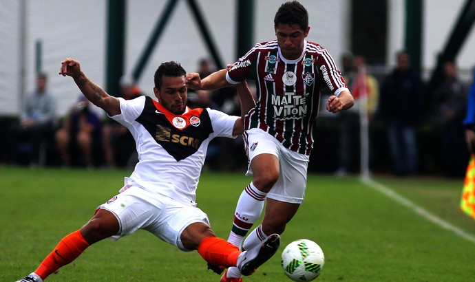 Osvaldo, do Fluminense, contra o Shakhtar Donetsk (Foto: Nelson Perez/Fluminense F.C.) Osvaldo, do Fluminense, contra o Shakhtar Donetsk (Foto: Nelson Perez/Fluminense F.C.)