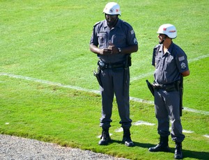 Após seis meses, tornozeleiras eletrônicas em SP continuam na promessa