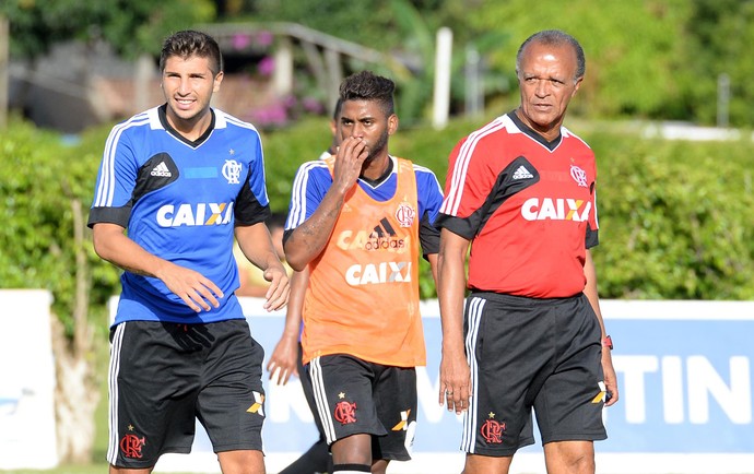 Mugni, Muralha e Jayme de Almeida treino Flamengo (Foto: Alexandre Vidal/Fla Imagem)