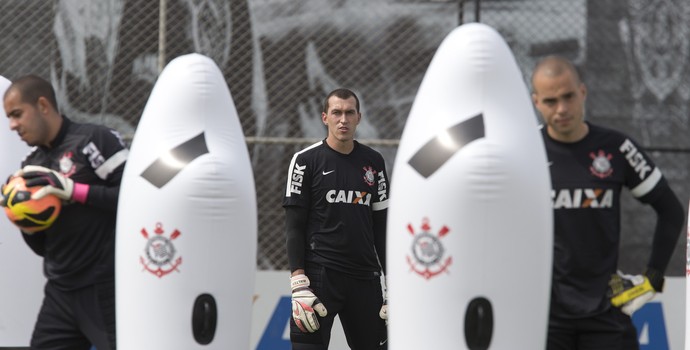 Treino goleiros Corinthians (Foto: Daniel Augusto Jr / Agência Corinthians)