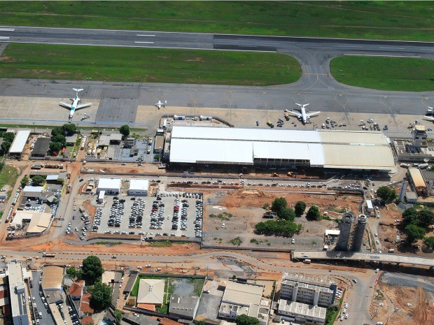 Obras do aeroporto Marechal Rondon: nem ampliação da praça de alimentação deverá estar pronta na Copa. (Foto: Edson Rodrigues / Secopa)