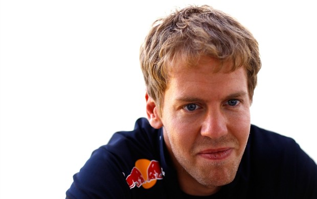 Vettel respondeu fãs brasileiros do Globo Esporte, em Valência (Foto: Getty Images)