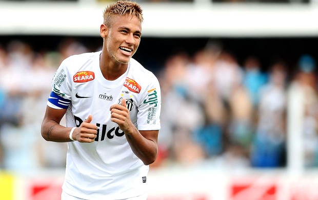 Neymar comemora gol do Santos contra o S&atilde;o Paulo (Foto: Marcos Ribolli / Globoesporte.com)
