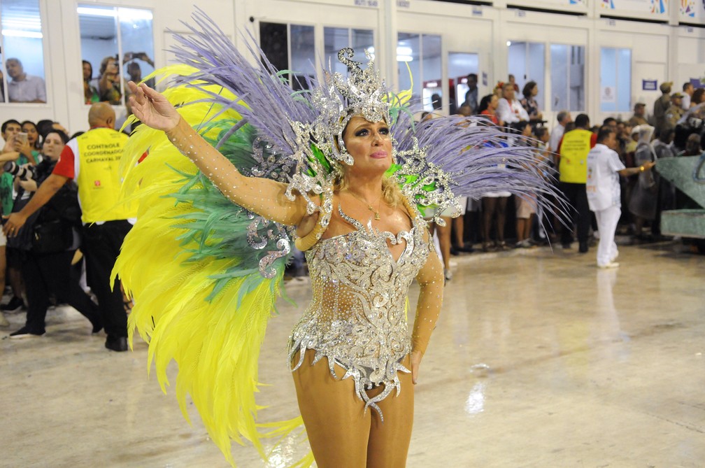 Susana Vieira representa a luminosa Mãe D’Água (Foto: Alexandre Durão/G1)