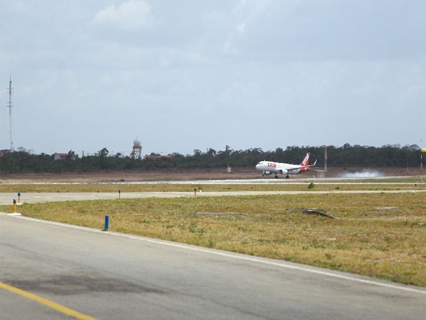 Aeroporto Marechal Hugo da Cunha Machado detém 81% dos riscos, com 47 ocorrências.  (Foto: Flora Dolores/O Estado)