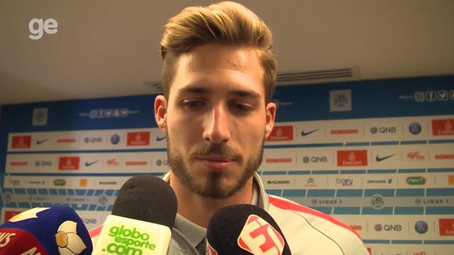 <p>
 Namorado de Izabel Goulart, Kevin Trapp, goleiro alem&atilde;o do PSG, vai bem no portugu&ecirc;s e diz adorar o Brasil</p>
