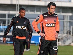 Robinho e Fred, no treino do Atlético-MG (Foto: Bruno Cantini/CAM)