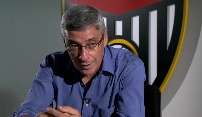 Dirigente da FPF critica fiscalização  de torcedores violentos: 