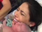 Bella Falconi dá à luz sua primeira filha, Victoria