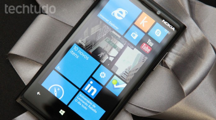 Nokia Lumia 920 vem com o Windows Phone 8 (Foto: Allan Melo / TechTudo) Nokia Lumia 920 vem com o Windows Phone 8 (Foto: Allan Melo / TechTudo)