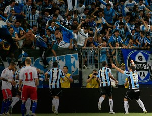 André Lima gol Grêmio (Foto: Eduardo Quadros / Ag. Estado)