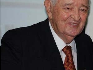 Morre em Salvador, aos 90 anos, o ex-governador Lomanto Júnior  (Foto: Divulgação)
