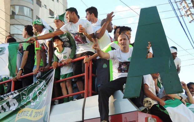 Acesso à Série A é comemorado em carreata no Oeste (Foto: Marcelo Silva) Acesso à Série A é comemorado em carreata no Oeste (Foto: Marcelo Silva)