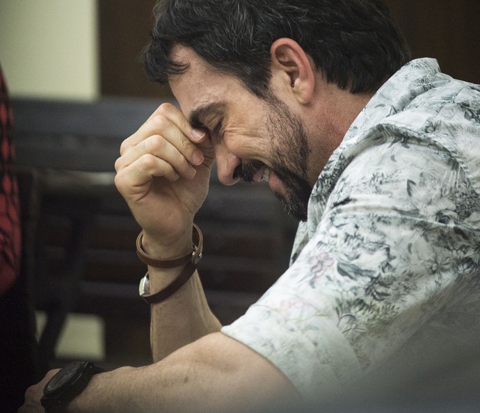Padre Fábio de Melo chora no 'Visitando o Passado' (Foto: Maurício Fidalgo/TV Globo)