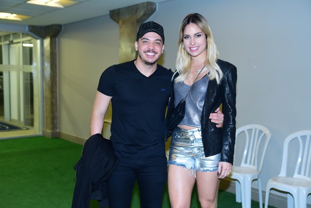 Wesley Safadao com a esposa Thyane Dantas (Foto: Leo Franco)