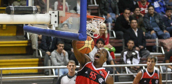 Meyinsse Basquete Flamengo x Capitanes de Arecibo (Foto: Samuel Vélez / FIBA) Meyinsse Basquete Flamengo x Capitanes de Arecibo (Foto: Samuel Vélez / FIBA)