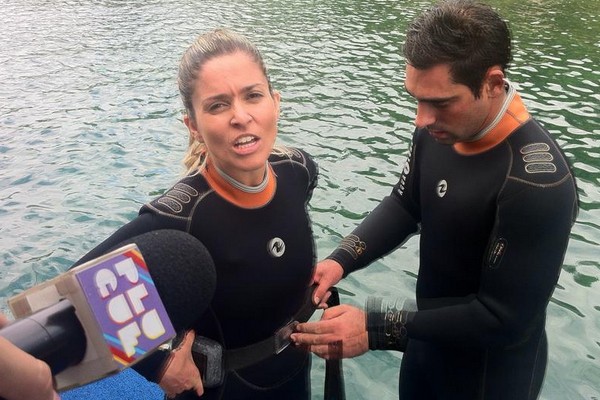 Diana descobriu tudo sobre o mergulho (Foto: Fernanda Salluz)