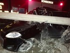 Motorista perde controle de veículo e morre ao bater em poste em Teresina
