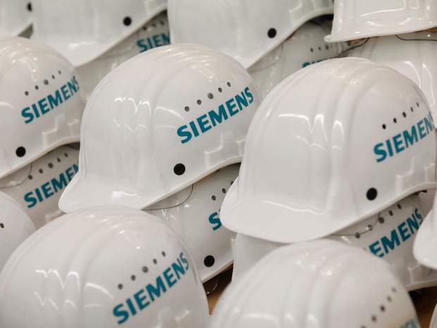 Siemens vai demitir 7.800 funcionários Siemens