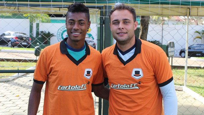 Renan e Bruno Henrique - Goiás - Cartola FC (Foto: Fernando Vasconcelos / Globoesporte.com)