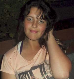 Catherine Moscoso, de 18 anos, foi encontrada morta semienterrada na cidade de Monte Hermoso, na Argentina (Foto: Reprodução/Facebook/ Kati Moscoso)