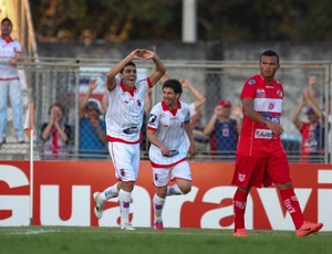 Anderson gol Paraná x CRB (Foto: Geraldo Bubniak / Ag. Estado)