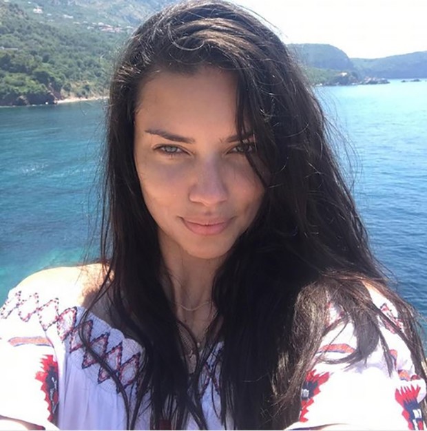 Adriana Lima (Foto: Reprodução/ Instagram)